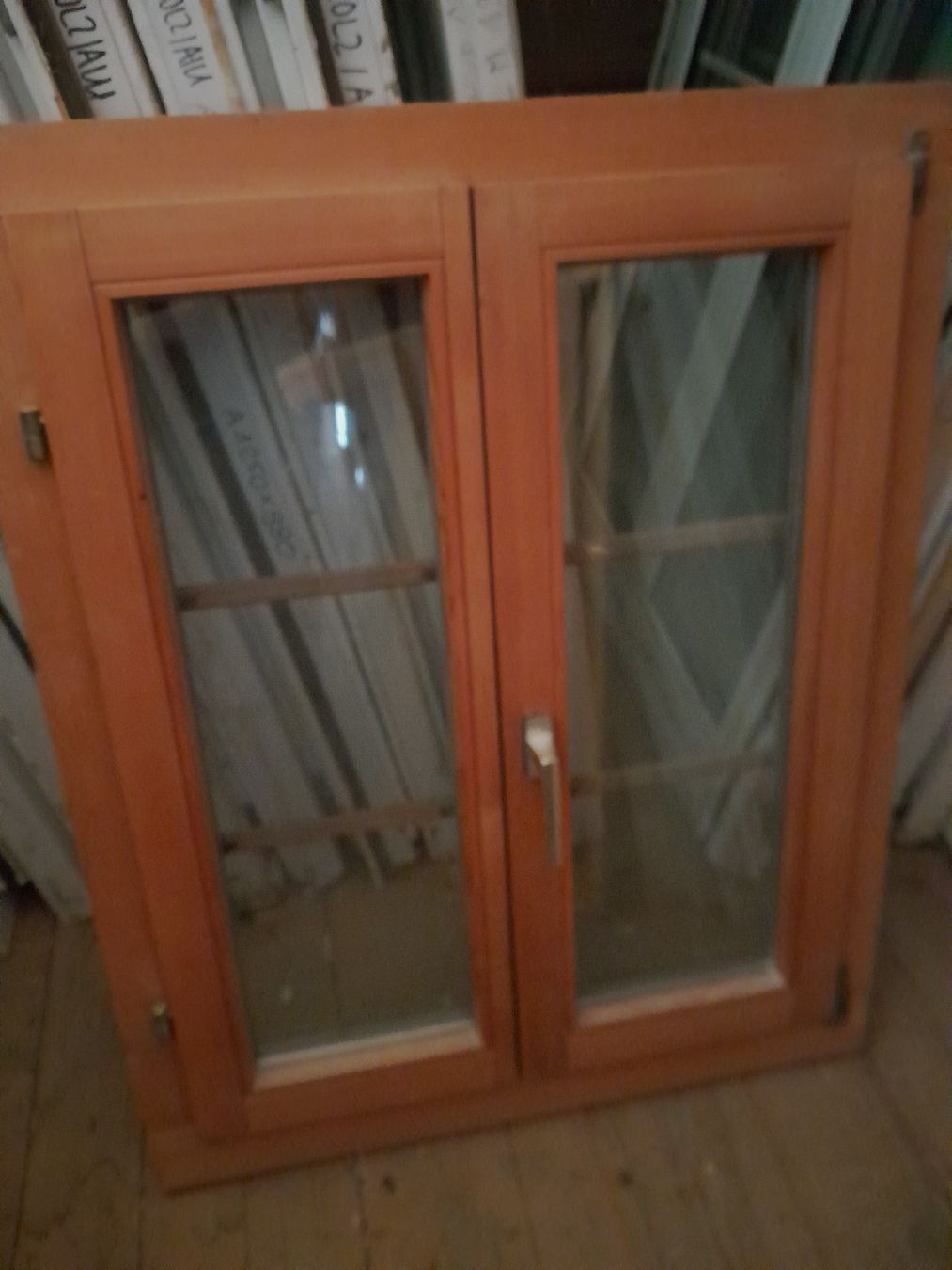 Fenêtres: fenster – D'occasion à Marbach LU par san_8kt5