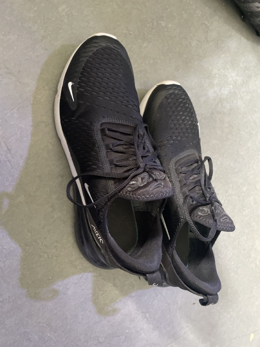 Chaussures hommes: Nike 270 Gr.46 – D'occasion à Kerns par jol_h6f8