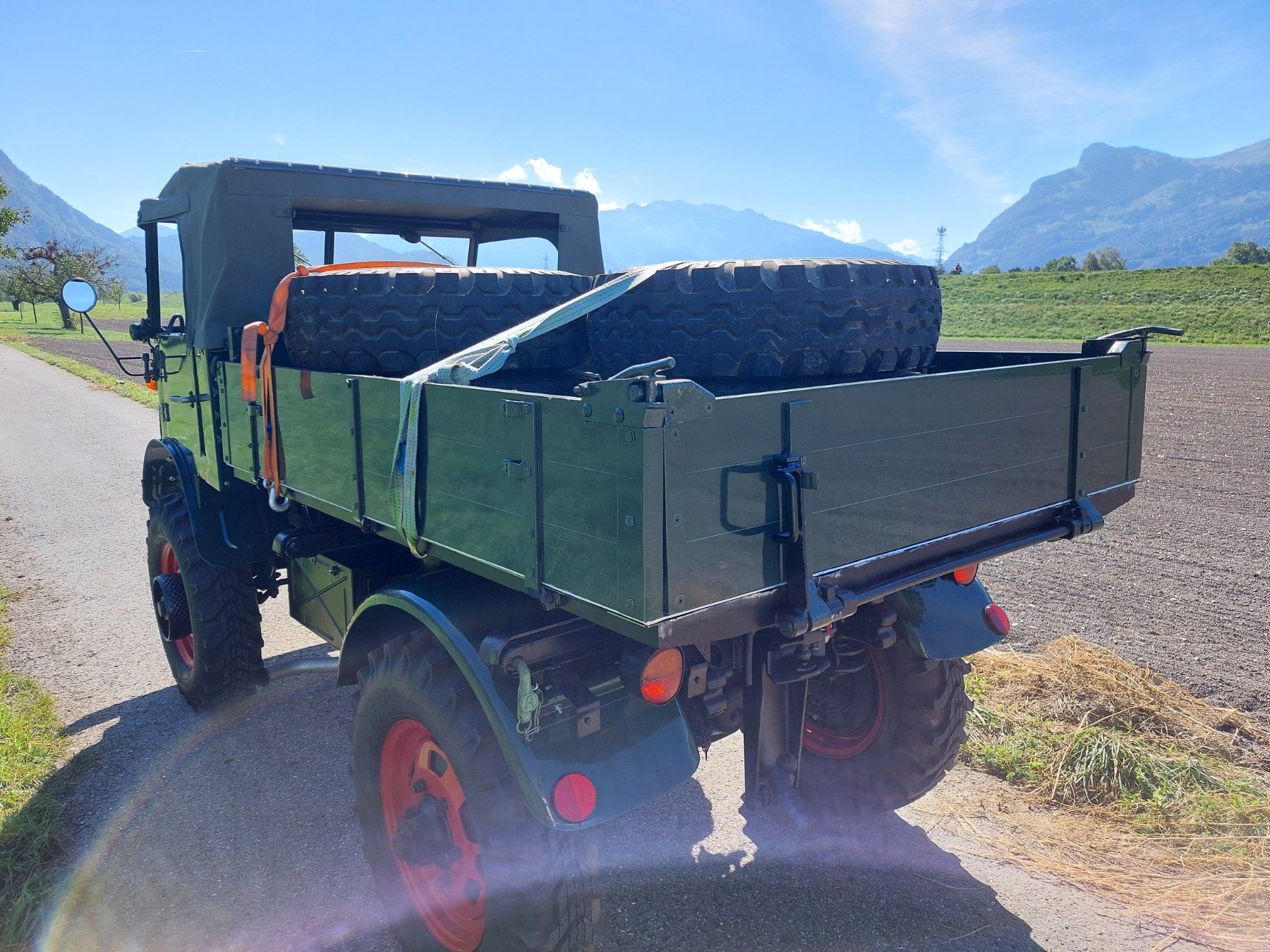 Unimog Veicoli commerciali: Unimog 411 – Usato da Triesen venduto da negele 4