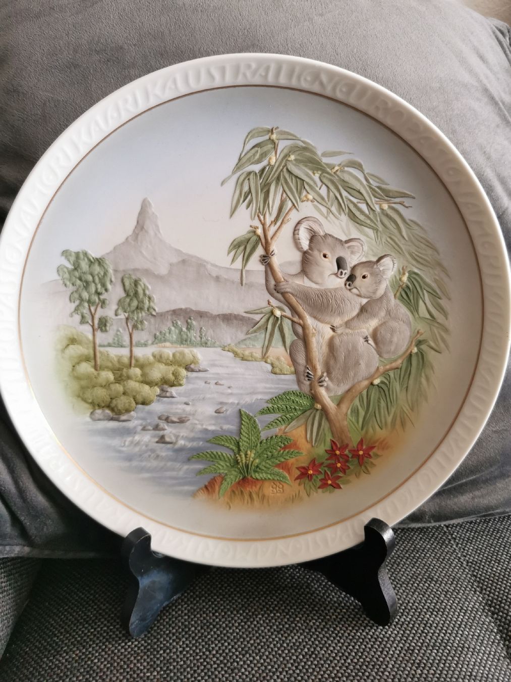 Hutschenreuther Piatti: Hutschenreuther Naturparadiese Australien Koala im Eukalipti – Usato da Buchs SG venduto da and_s6ps