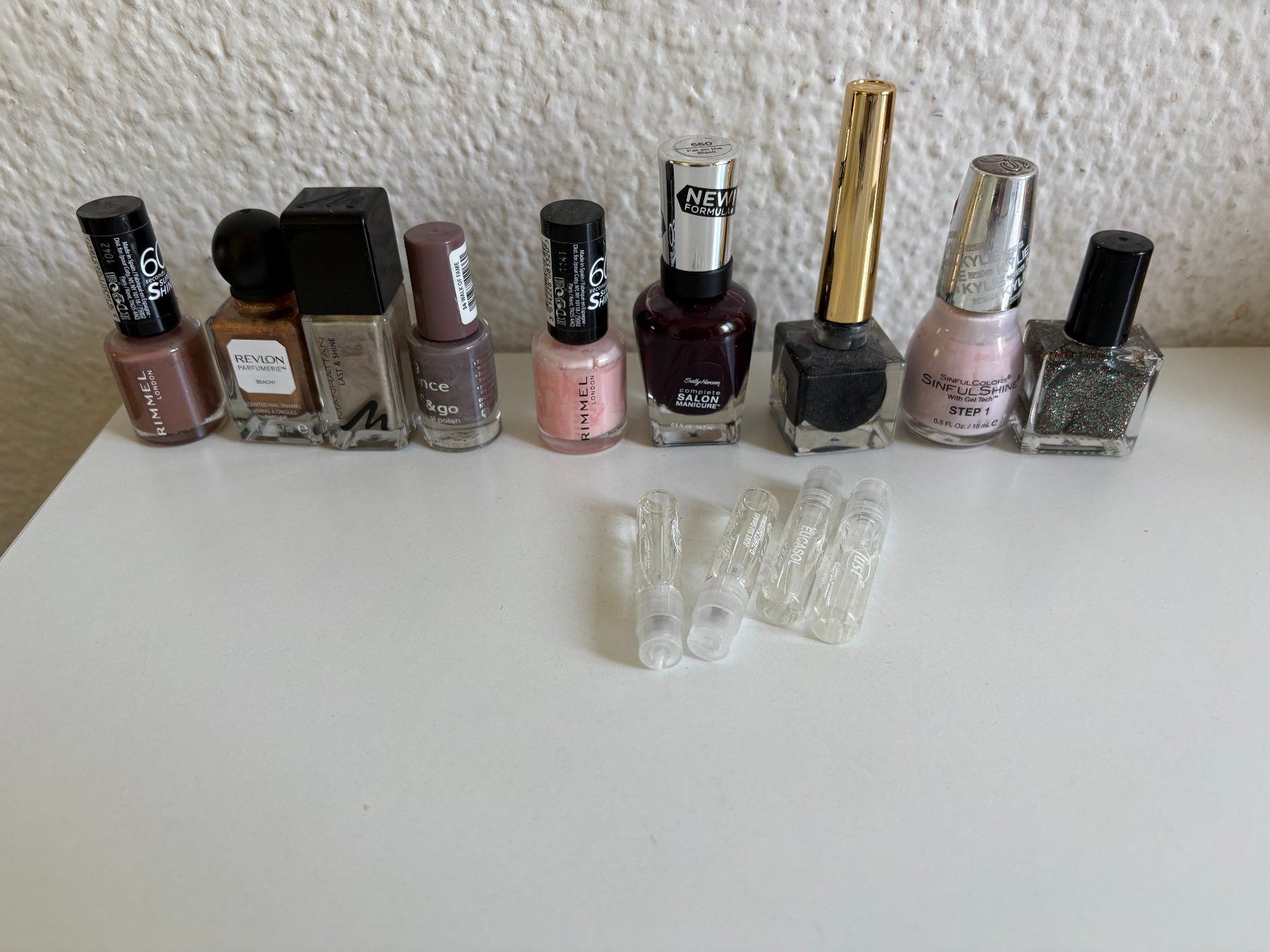 Vernis à ongles: Nagellacke und anderes – D'occasion à Glattbrugg par Ariel012 1