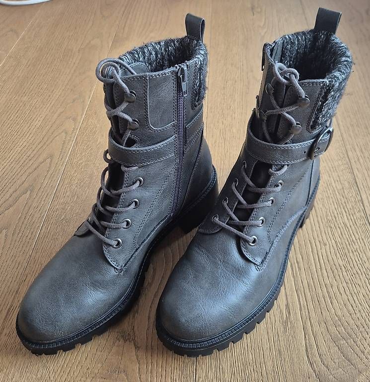 Landrover Scarpe per ragazze: Stiefeletten, Landrove, Gr. 38 – Usato da Bülach venduto da Best-Touchdown 1