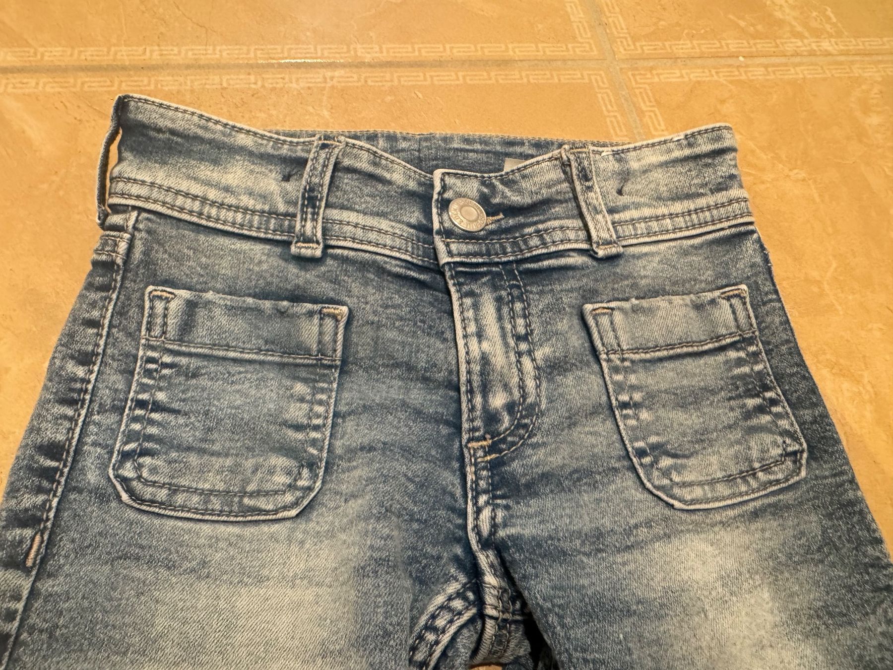 Pantaloni: H&M NWT Coole Flaired Jeans, 6J 116 – Nuovo (secondo la descrizione) da Klingnau venduto da Markus14 6