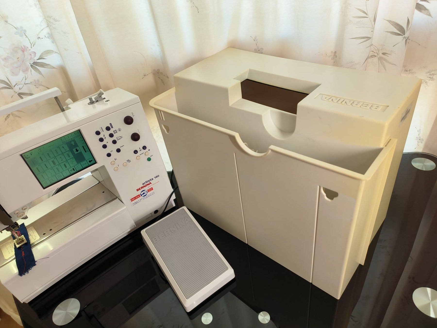 Bernina Macchine da cucire: Bernina Artista 180 Machine à coudre – Usato da Carouge GE venduto da pro_xrm5 8