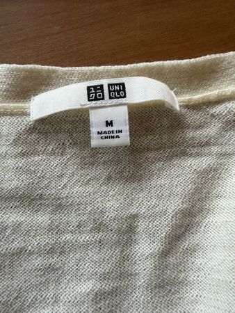 Damen Strickjacke UNIQLO beige Grösse M guter Zustand