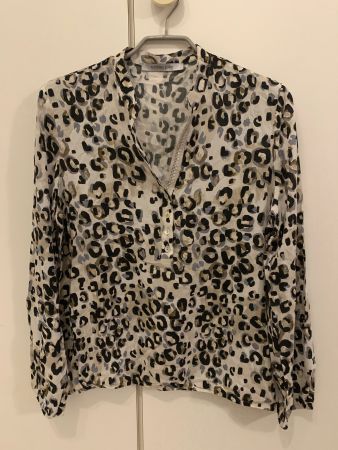 Neue Bluse von Estelle Jolie