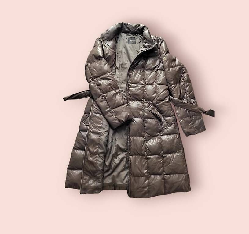 Max Mara Cappotti: Weekend MaxMara Wintermantel – Usato da Bern venduto da zoe_brauchtplatz 1