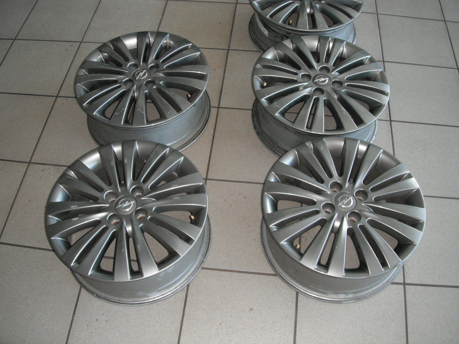 Opel Cerchioni: Opel Corsa D/E Alufelgen 6x16 ET 40 – Usato da Ruswil venduto da bauz01