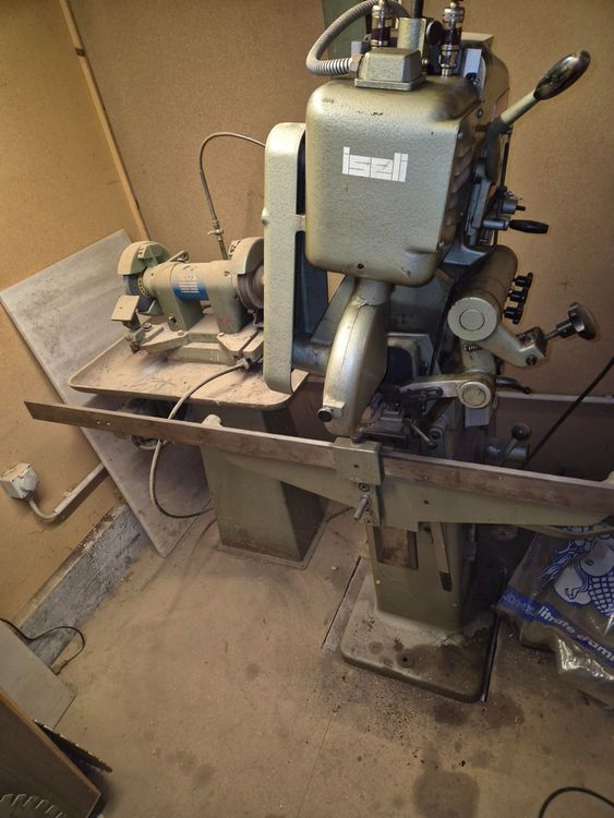 iseli Fräsenblatt Schärfmaschine (Gebraucht) in Staffelbach für CHF 150 ...