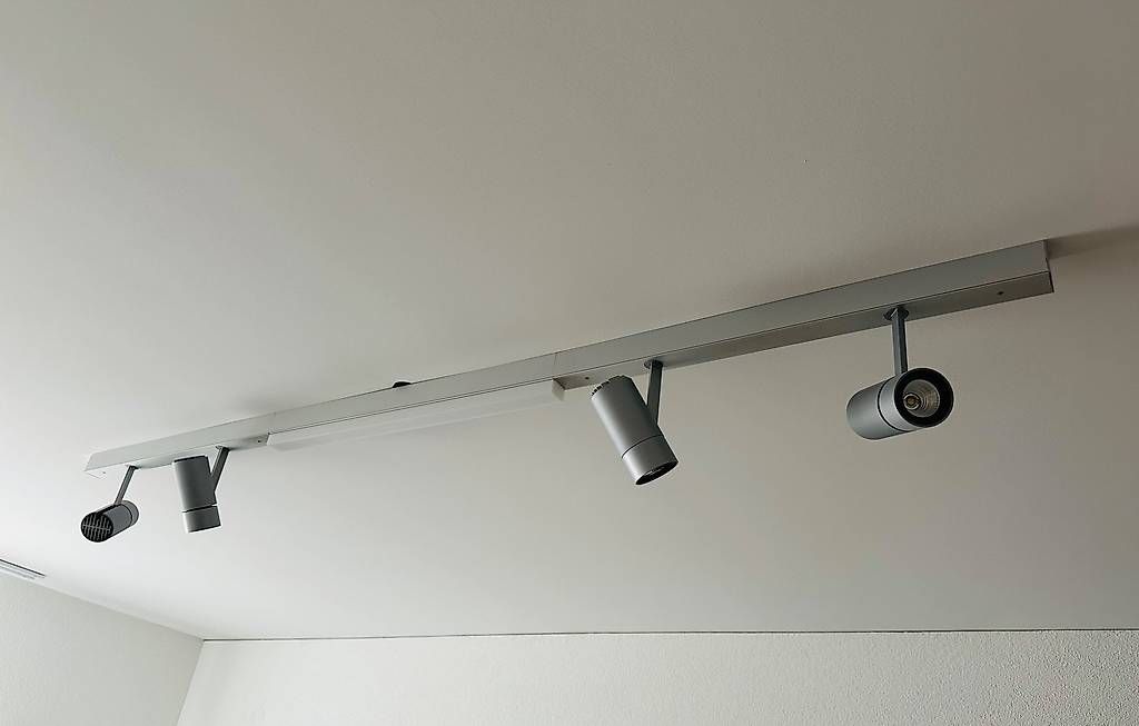 Lampen: LED Beleuchtungsbalken – Gebraucht aus Utzigen von Leolo1 2