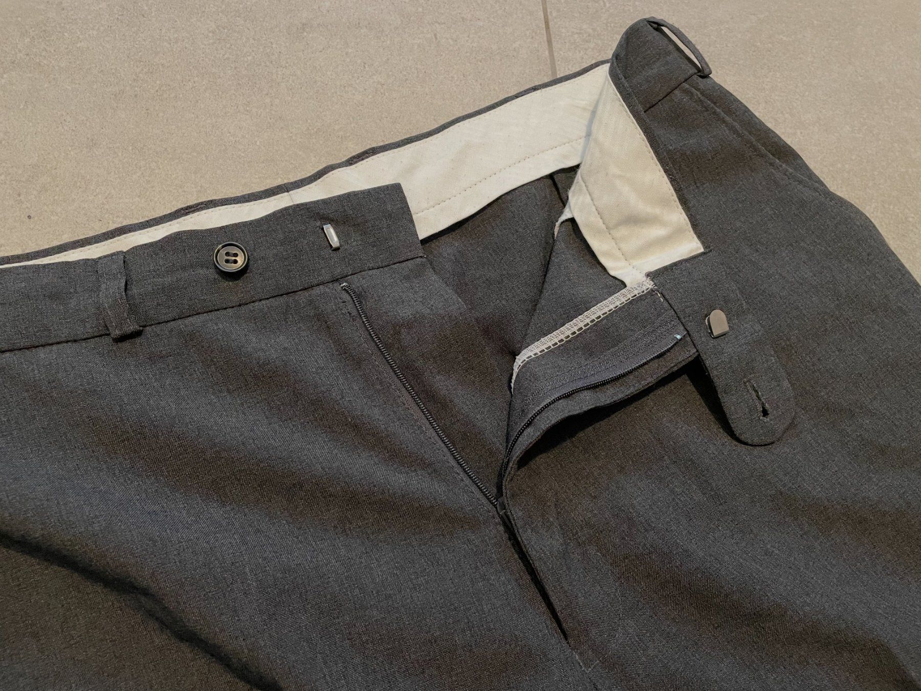 Pantaloni: CANDA - Vintage Elegant Pants – Usato da Chiasso venduto da Er_Mon 4