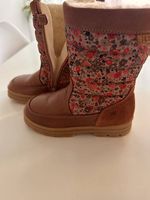 Kinderstiefel mit Blumenmuster  NEU 
