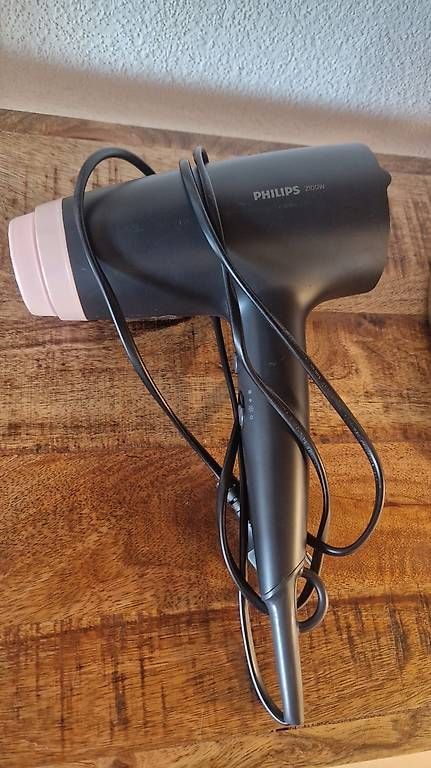 Föhn: Haarföhn Philips – Gebraucht aus Dottikon von happyvibes