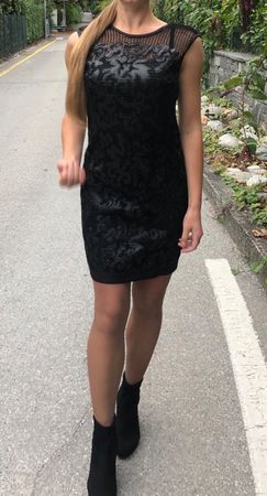 Glamour abita a pizzo di pelle-tg M- chic e elegante