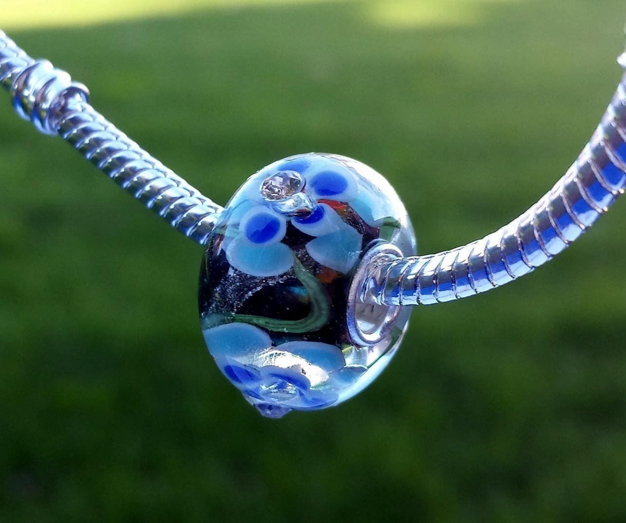 Perlen (unechte): Lampwork Schwarze Glasperle mit Strass Glass Bead – Neu (gemäss Beschreibung) aus Langenthal von flowersNbirds