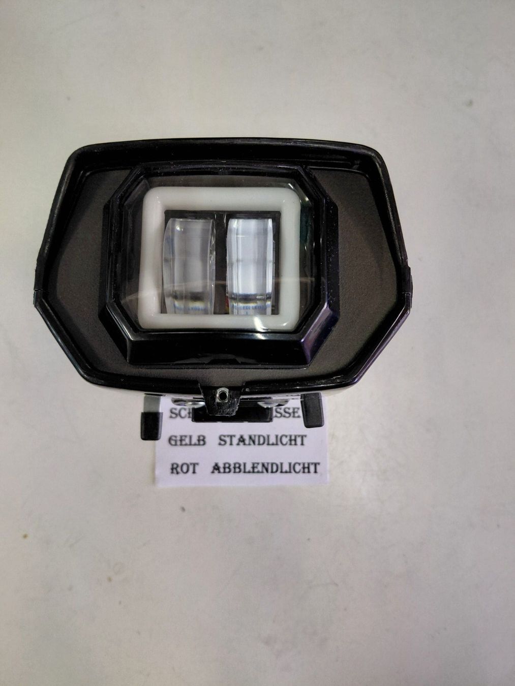 Ciclomotori: Neue LED Lampe 1PH eckig Puch/Sachs/Universal mit Schalter – Nuovo (secondo la descrizione) da Gettnau venduto da ant_r5h7 4