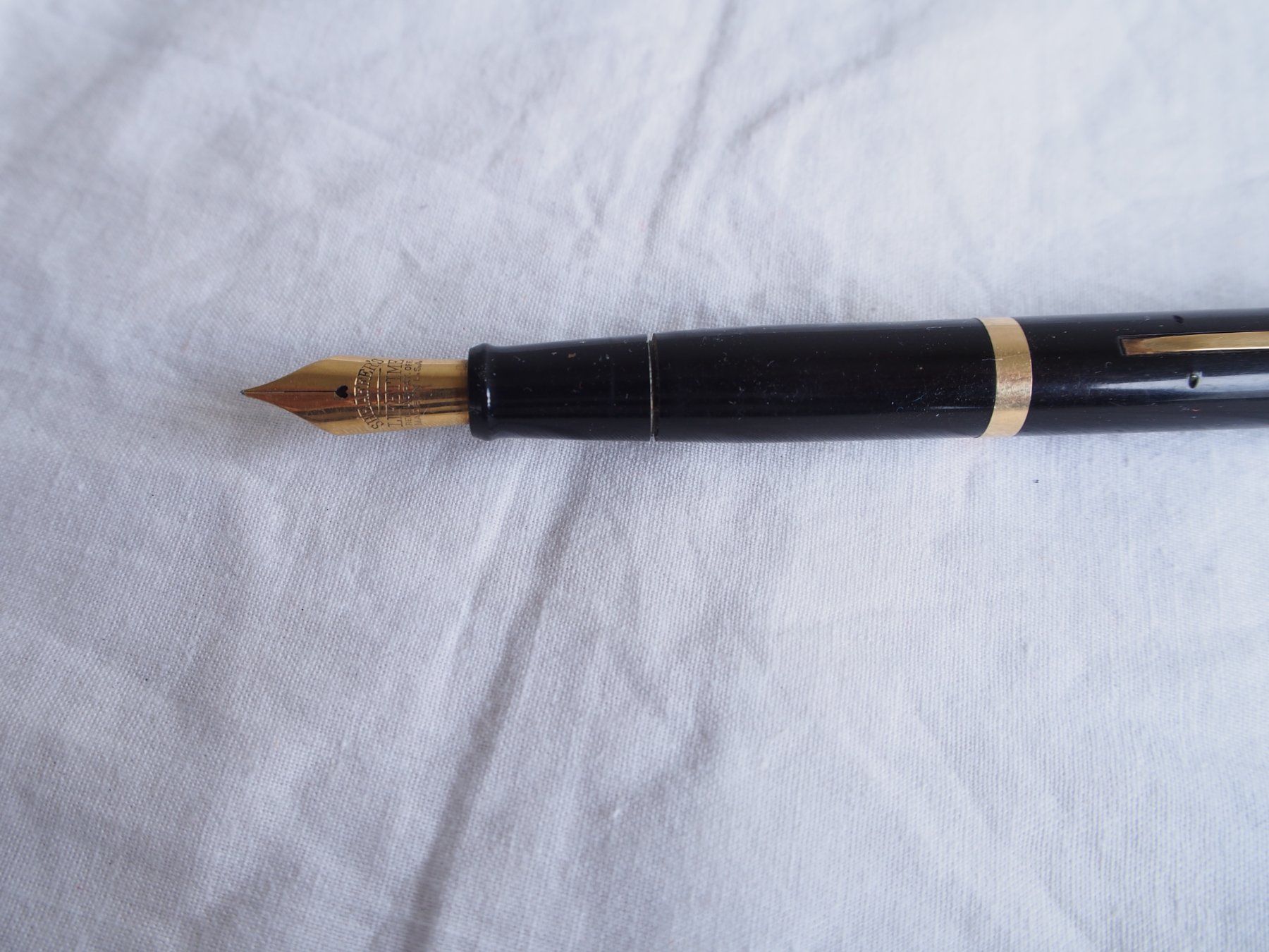 Stifte & Marker: Sheaffer stylo de bureau, résine noire. 1930 – Gebraucht aus Meyrin von SRkaem 1