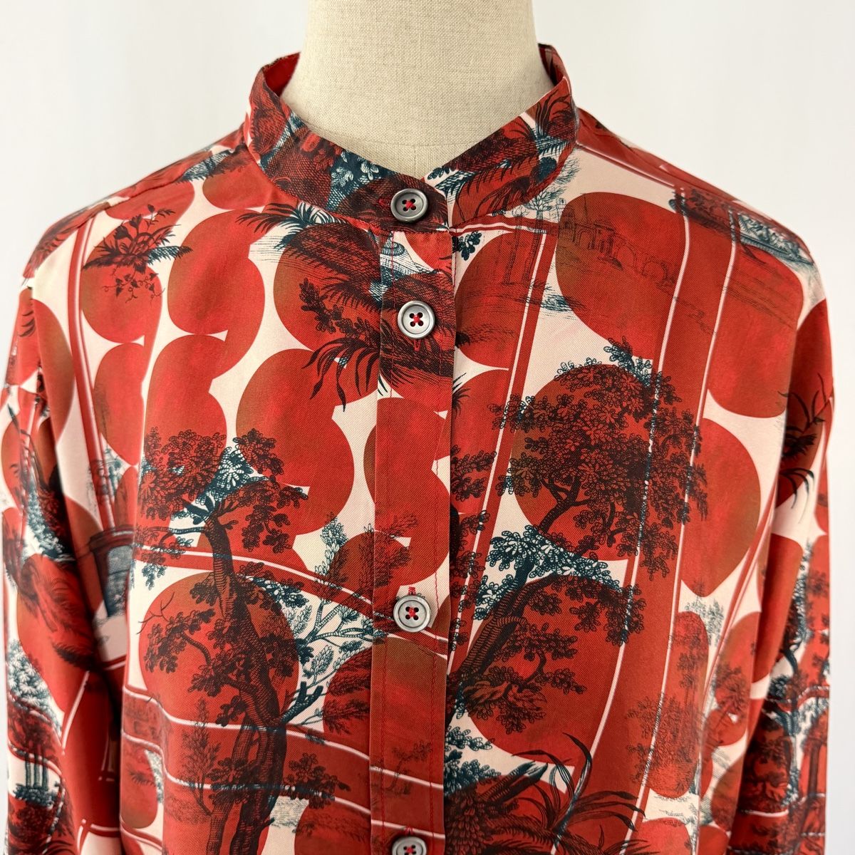 Odeeh Chemisiers: ODEEH 100% Silk Printed Blouse – D'occasion à Freienbach par Avviivva_Shop 1