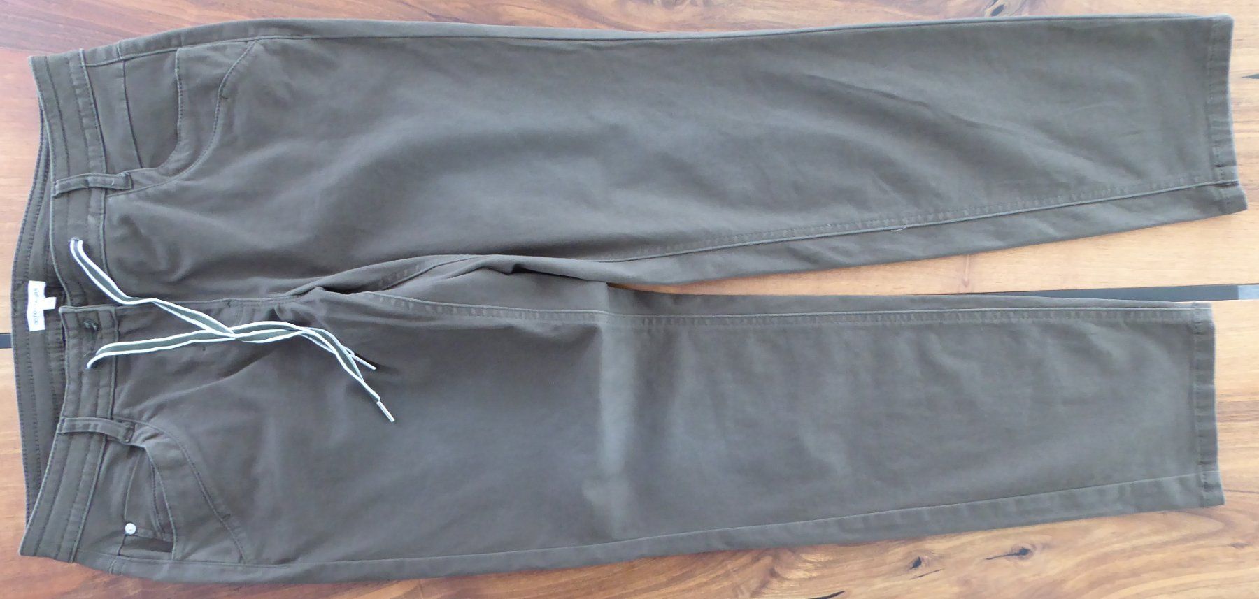 Tom Tailor Pantaloni: Hose Tom Tailor Farbe khaki Grösse 38 – Usato da Entlebuch venduto da roma6370