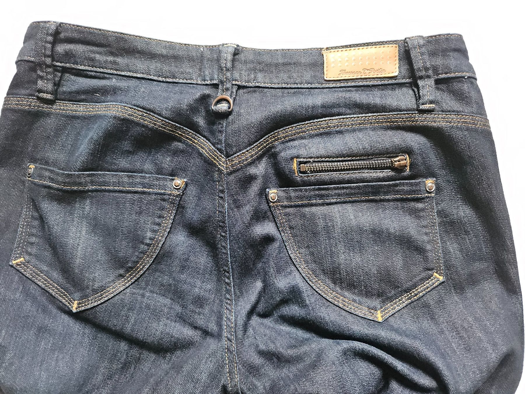 Freeman T. Porter Jeans: Freeman T. Porter Jeans, Slim, Gr. 31 – Usato da Urdorf venduto da Colina 4