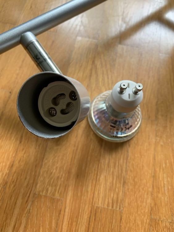 Lampadari & plafoniere: 4er - LED Deckenstrahler, silber, drehbar – Usato da Hinwil venduto da Unglaubliche-Treffer 1