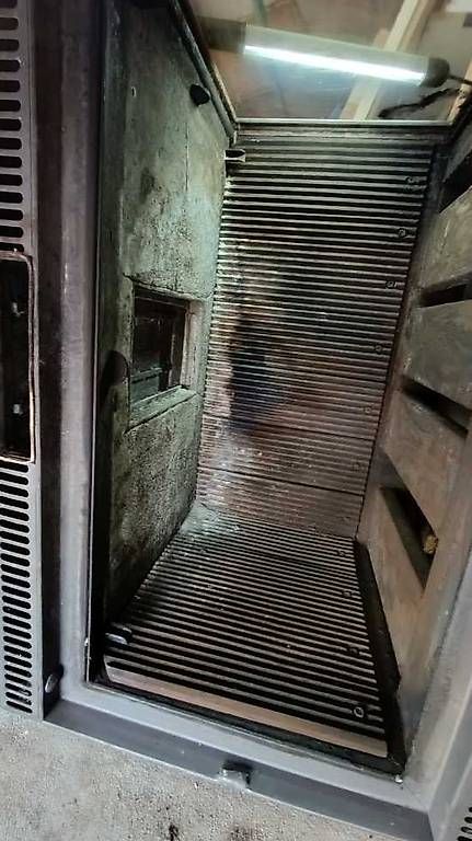 Camini: Kamineinsatz / Heizkassette  Eckmodell – Usato da Jona venduto da helly15 4