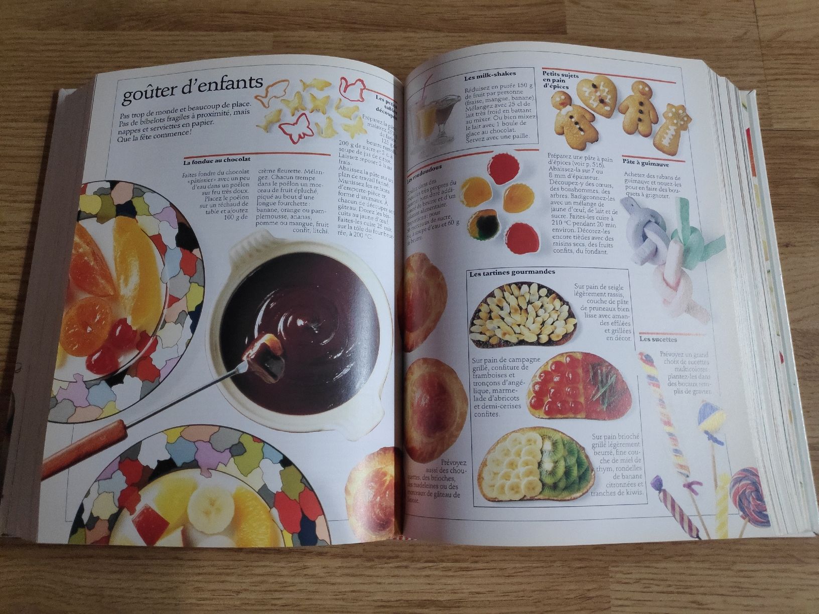 Libri: Larousse de la Cuisine - 1500 recettes – Usato da Couvet venduto da fat_kyl7 2