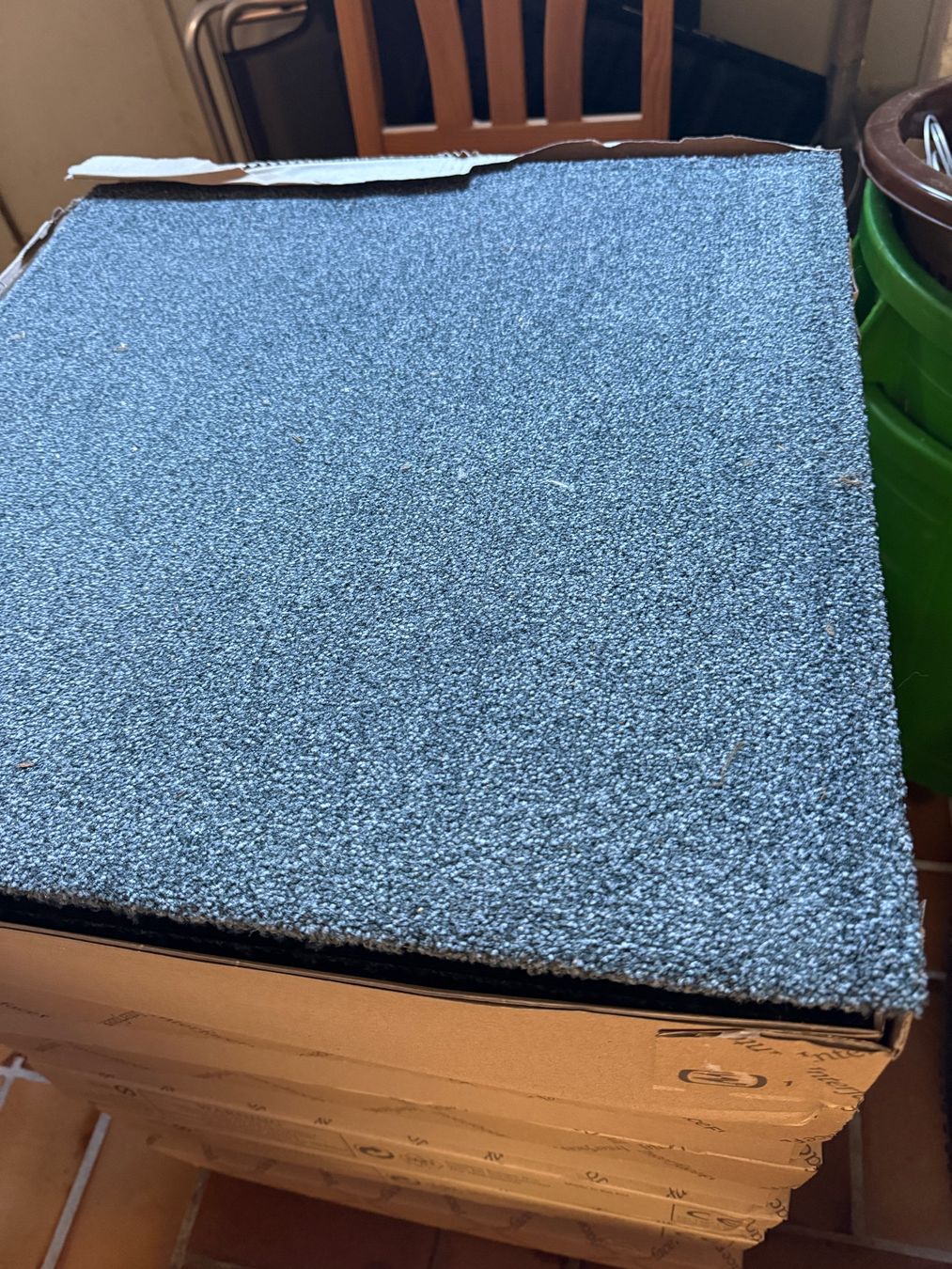 Tapis: Heuga - Interface Flor 731 Teppichfliesen / 6 Packungen – Neuf avec emballage d'origine à Gelterkinden par Vanillasky66