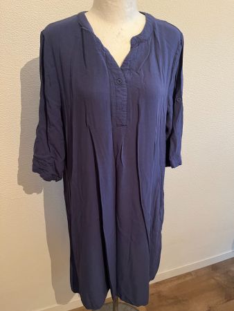 Angenehmes Kleid, Viskose, NEU, Einheitsgr. , NP 79.-