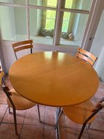 Table ronde bois et métal + chaises cuisine
