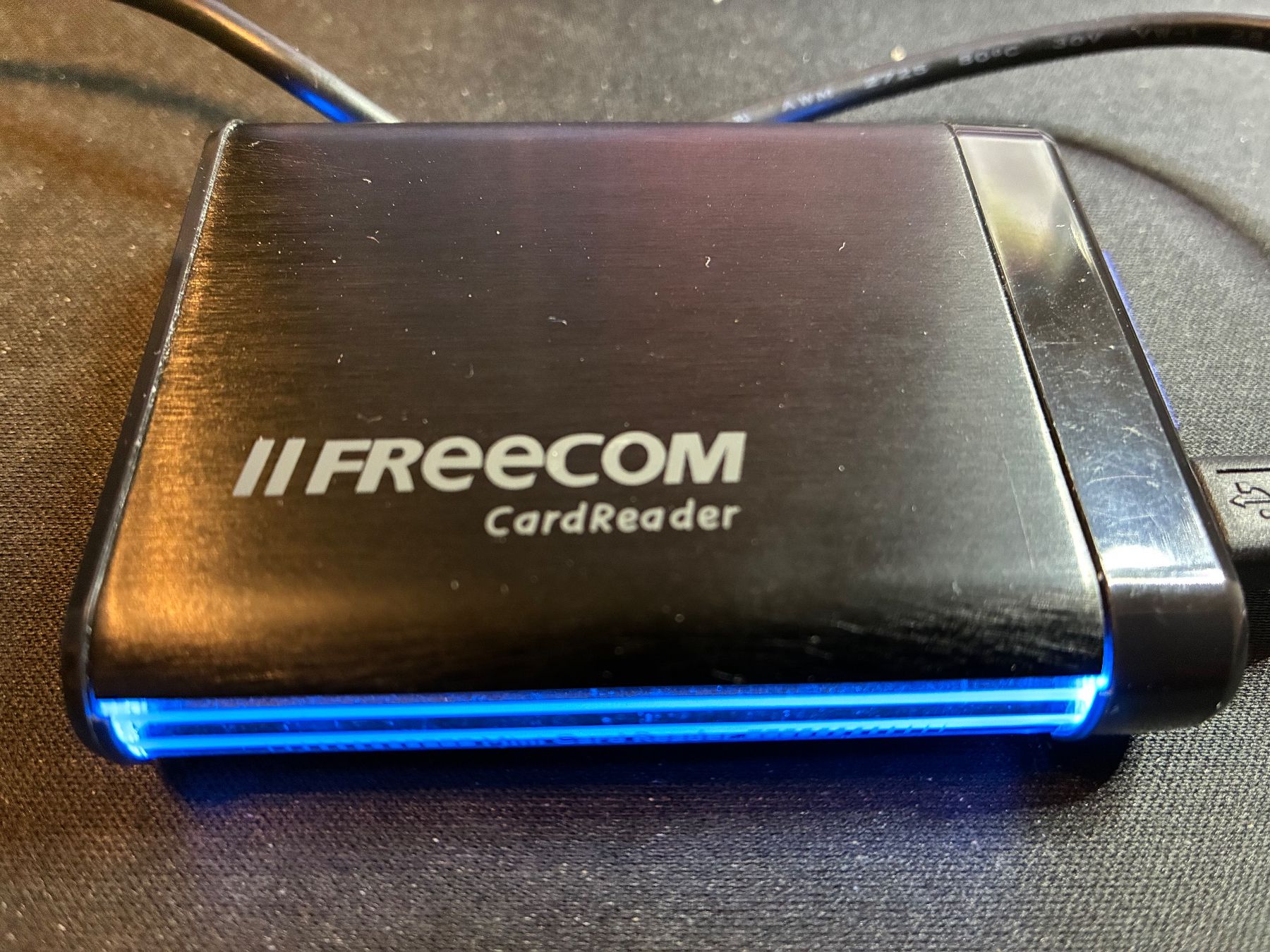 Lettori di schede: FreeCom Kartenleser, mit Kabel – Nuovo (secondo la descrizione) da Döttingen venduto da zha_xh2w 4