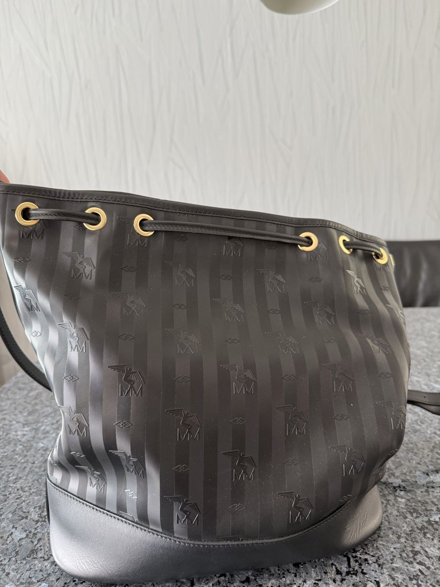 Maison Mollerus Taschen: Mollerus Beuteltasche NIESEN – Gebraucht aus Ostermundigen von bey_25bs 2