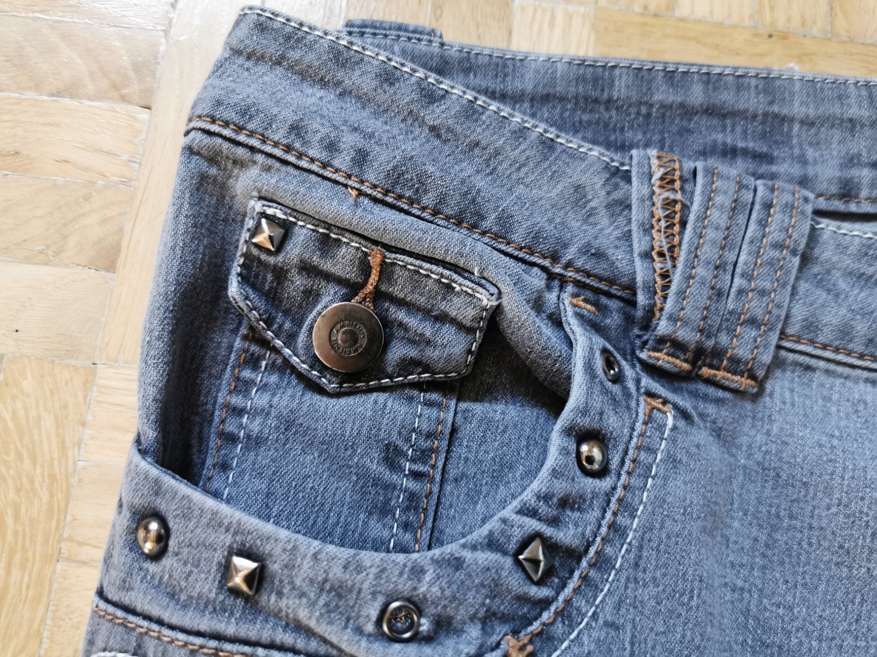 Jeans: Jeans Ambiente Gr. 40 – Usato da Stäfa venduto da flamingo_17 4