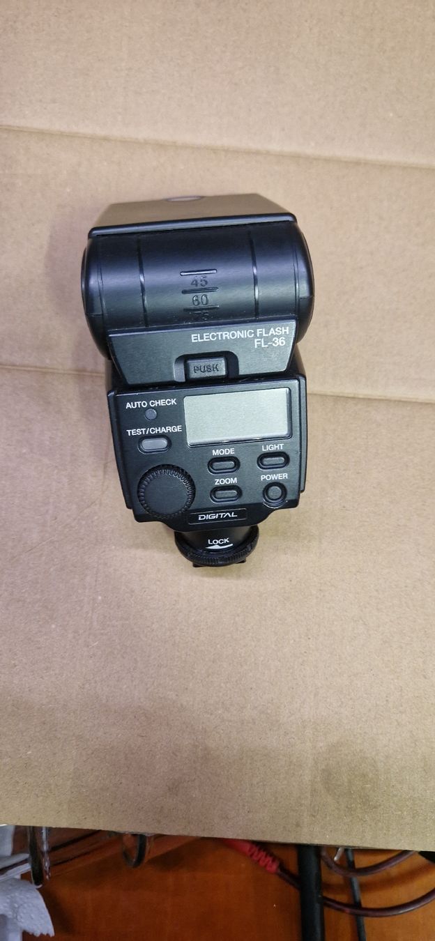 Olympus Flash: Olympus FL-36 Kamerablitzgerät – Usato da Niederlenz venduto da scotti2000 2