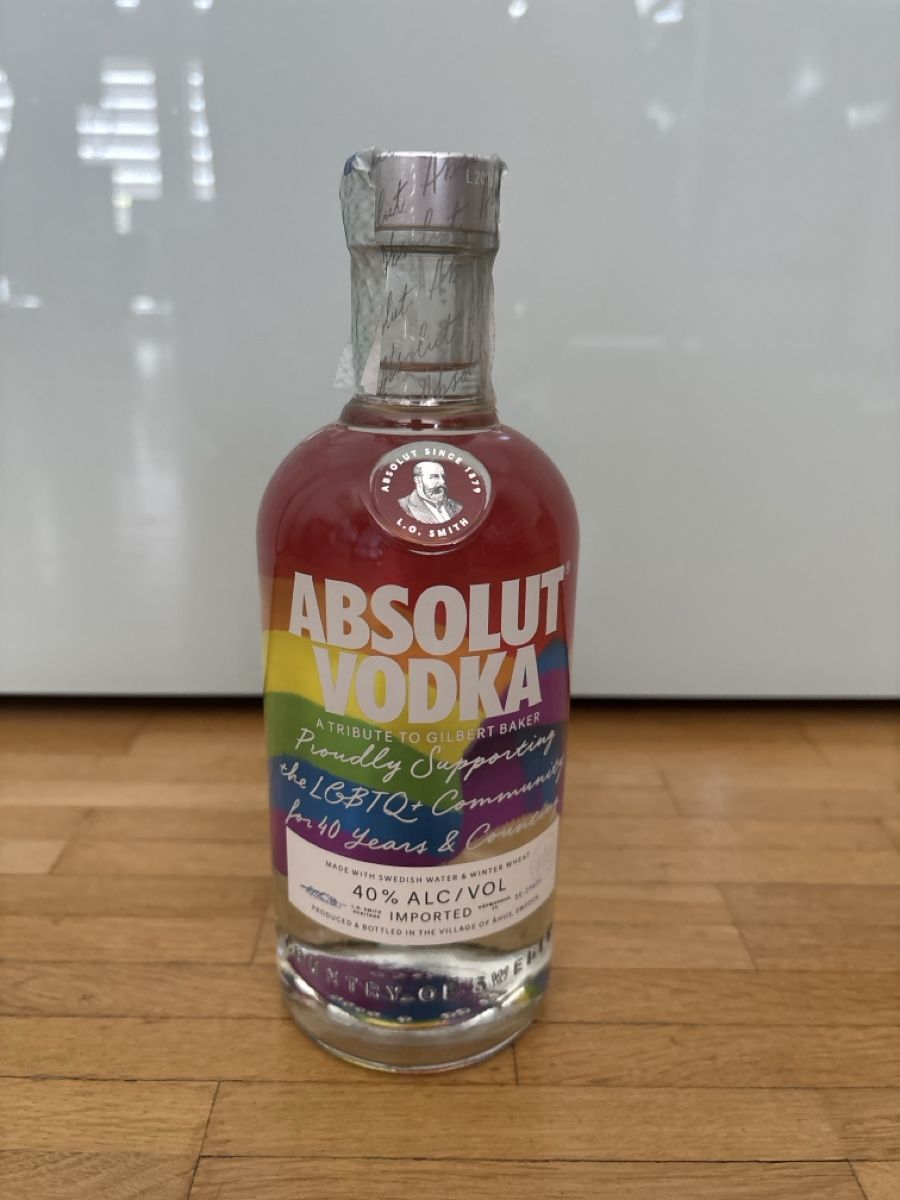 Absolut Vodka Bevande alcoliche: Absolut Vodka LGBT PRIDE Regenbogen LIMITED Edition 700ml – Nuovo e nell'imballaggio originale da Zürich venduto da b.fabio