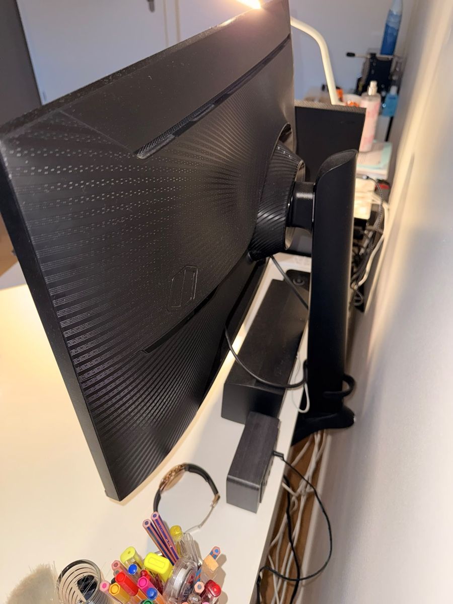 Monitor: Samsung odyssey G7 28 Zoll – Nuovo (secondo la descrizione) da Reinach BL venduto da Angie0126 2