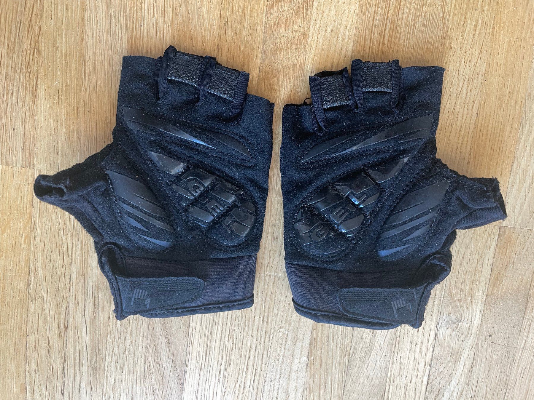 Roeckl Guanti & manicotti: Roeckl Itamos 2 Handschuhe kurz, Grösse 6.5 – Usato da Bern venduto da Leer.gut 2