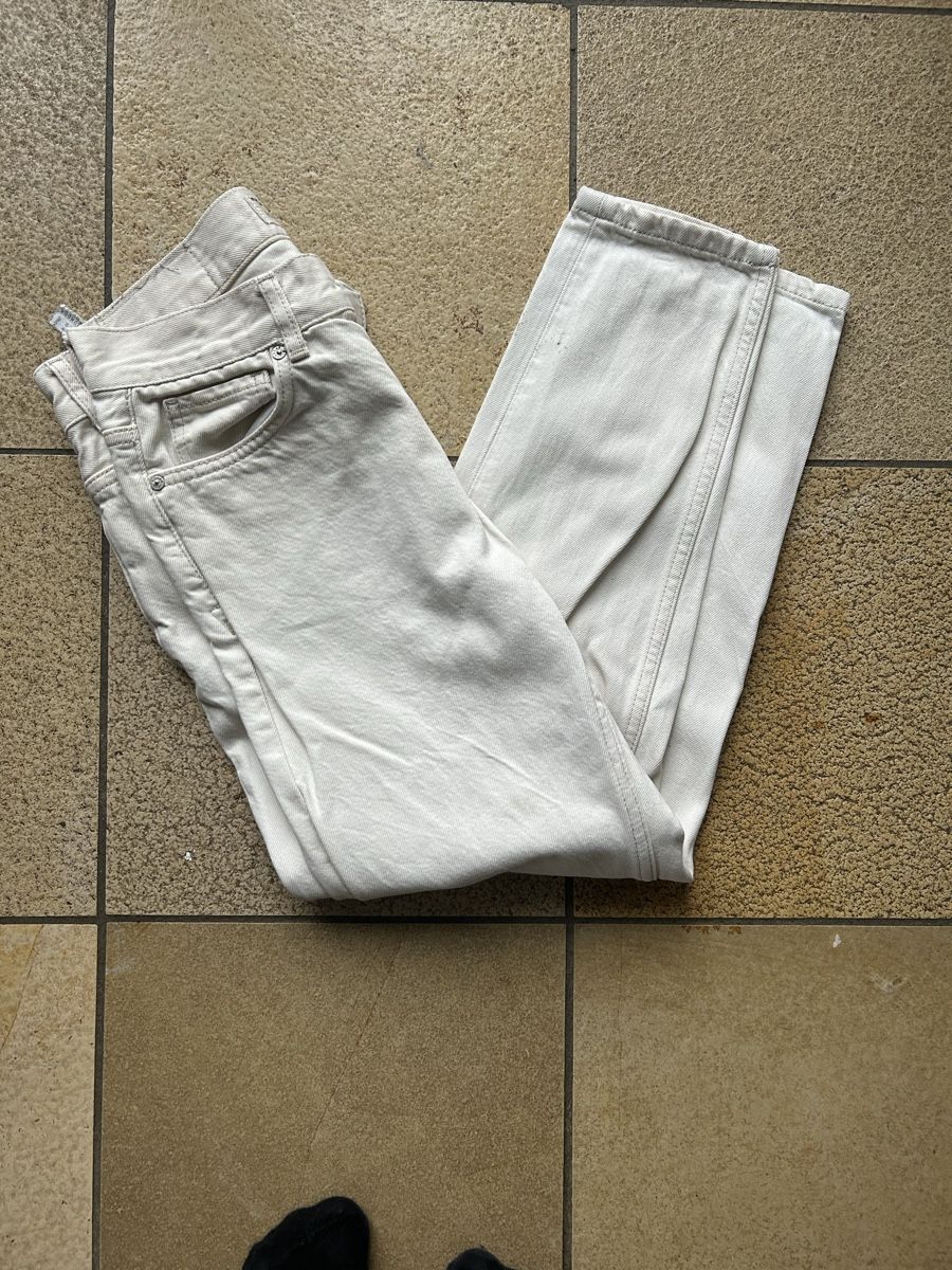 Pull&Bear Jeans: Weisse Jeans Gr. 36/M Pull&Bear – Usato da Bachs venduto da jok_8p6r