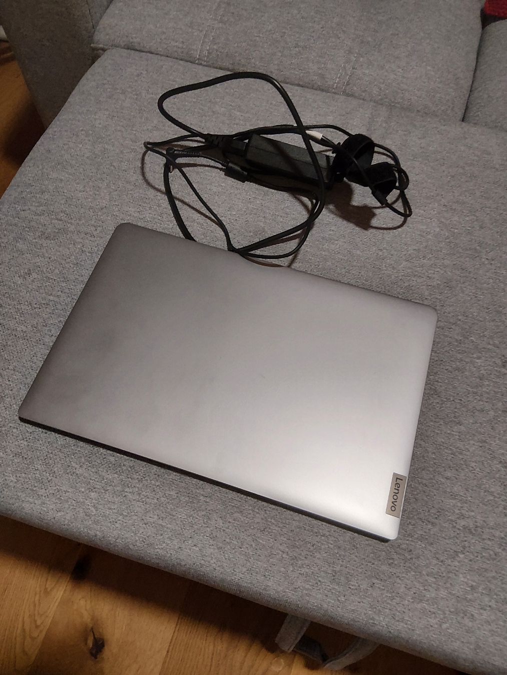 Lenovo Portables: Lenovo laptop – D'occasion à Oberburg par luc_bm9x 2