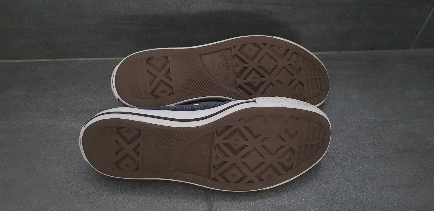 Converse Scarpe per ragazze: Converse gr.38 – Usato da Mezzovico venduto da maemy 4