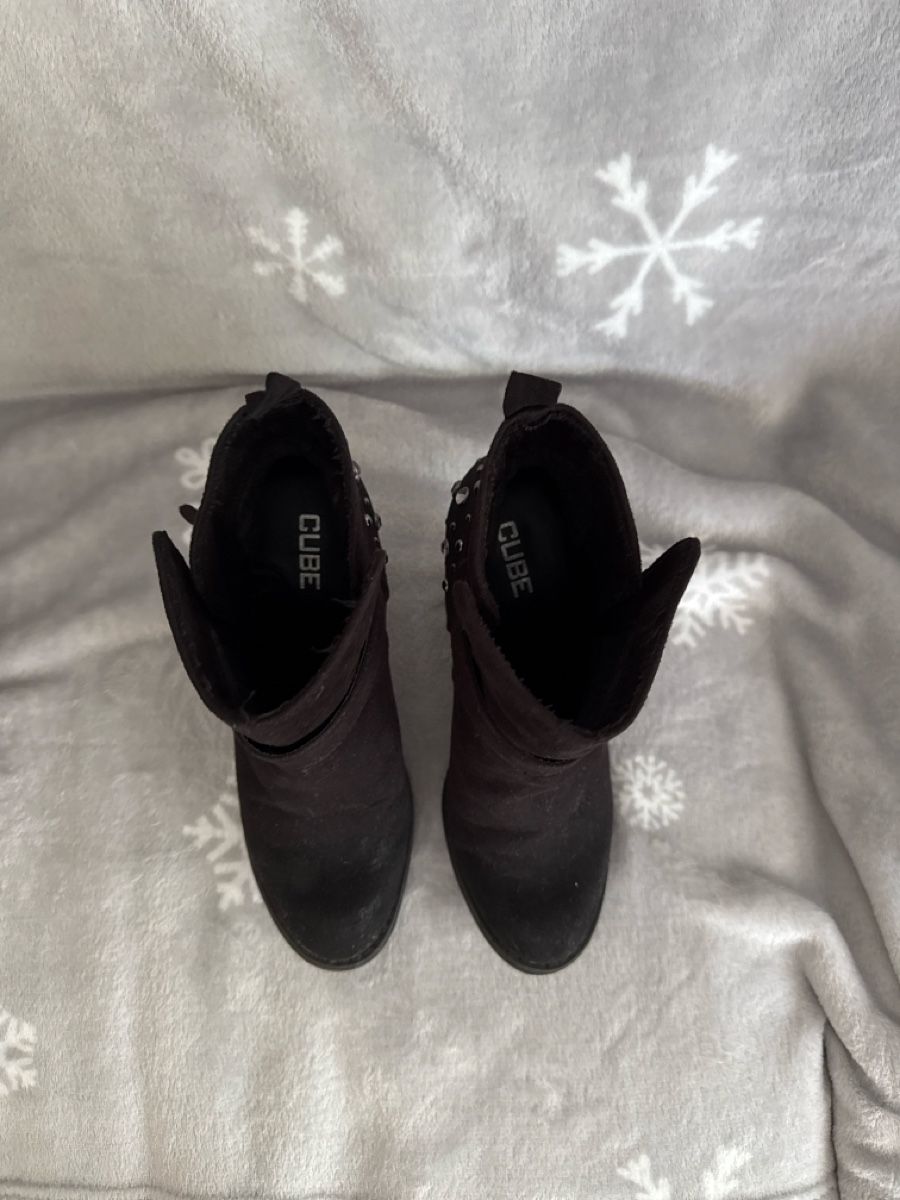 Cube Scarpe da donna: Cube Stiefeletten – Usato da Kloten venduto da and_9mqp 3