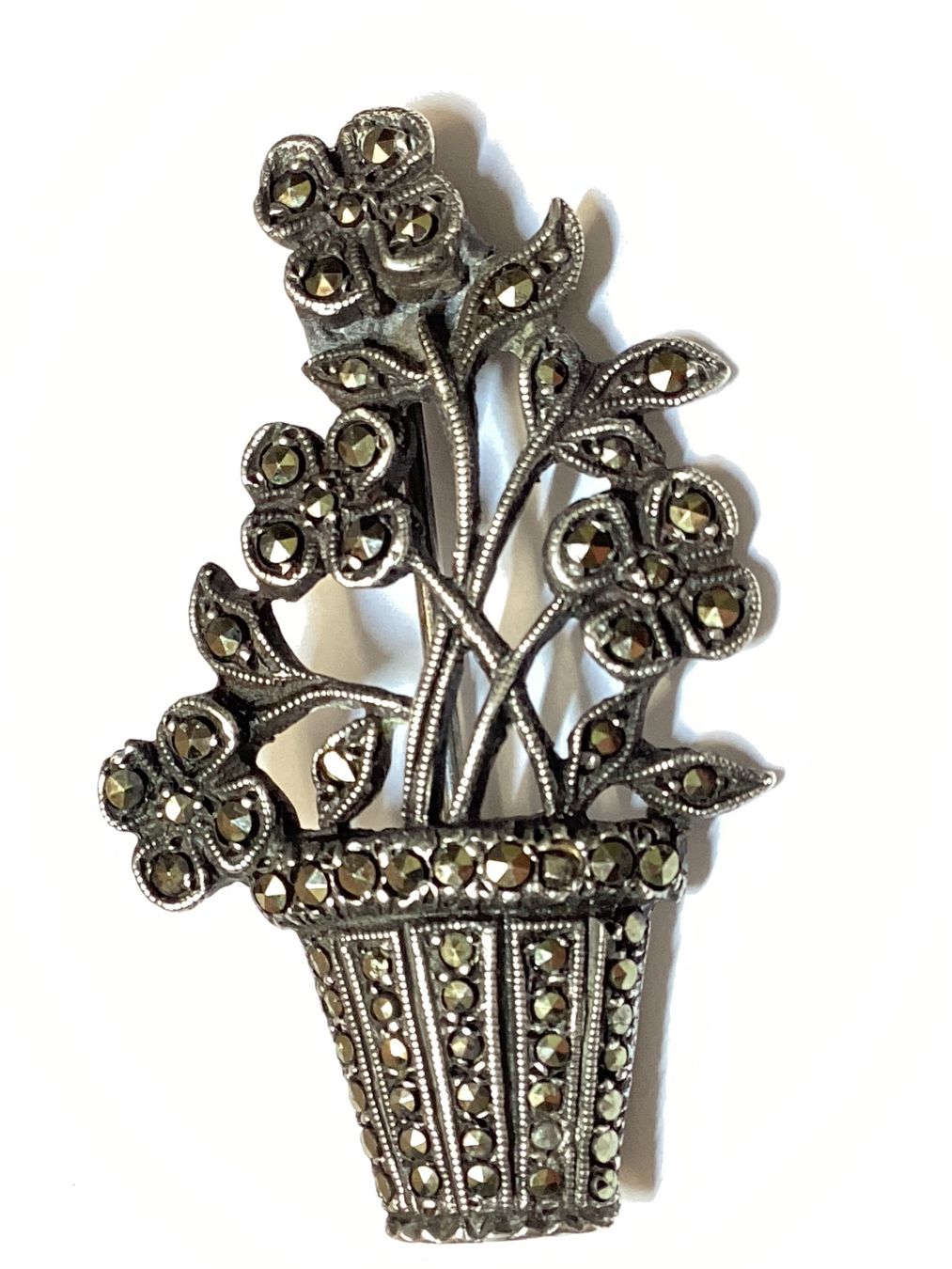 Spille & Fermagli: Art-Deco Blumenkorb Brosche, 920 Silber mit Markasiten – Usato da Eglisau venduto da mar_5rn2
