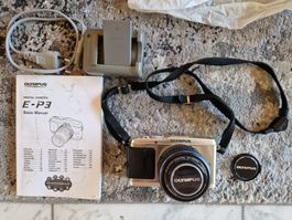 Olympus PEN E-P3 RETRO – WIE NEU! Nur 60 Fotos + 2 Akkus +SD