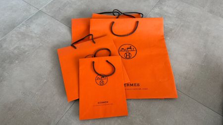 Paper bag Hermes