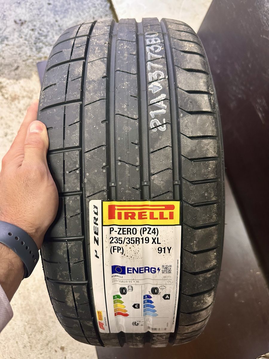Audi Cerchioni: Jantes Audi rs3  – Nuovo (secondo la descrizione) da Crissier venduto da Rds2704 2