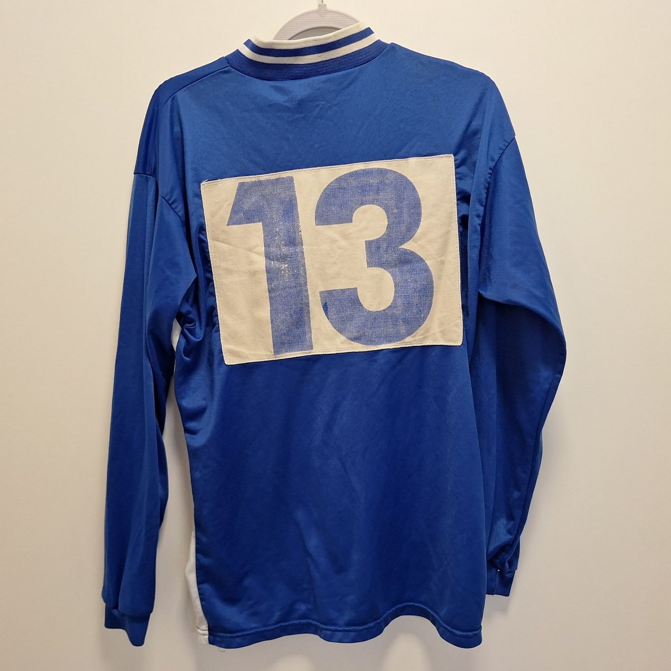 Canottiere & Pantaloni: Adidas Yugoslavia Backi Jarak 90s L – Usato da Bellinzona venduto da LA-ropa-de-Juan 1