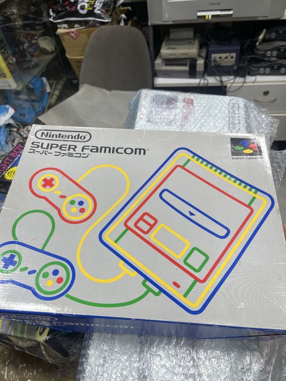 Console super famicom en boite (Neuf avec emballage d'origine) à Genève ...