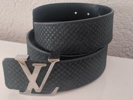 Ceinture Louis Vuitton LV Initiales 40mm, Modèle M6875U