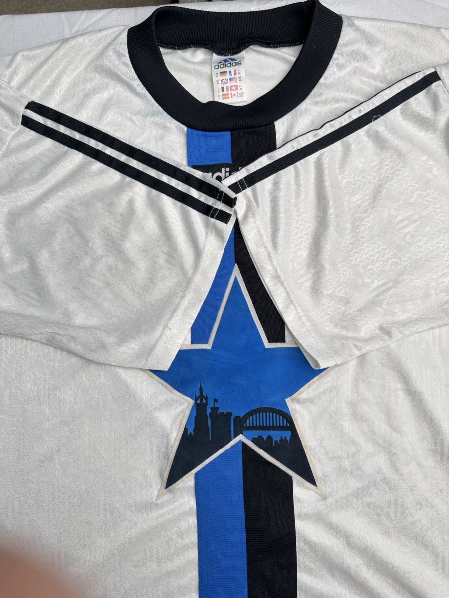 Adidas Canottiere & Pantaloni: Newcastle United 95/96 training shirt – Nuovo (secondo la descrizione) da Baden venduto da Timelessthreads 3