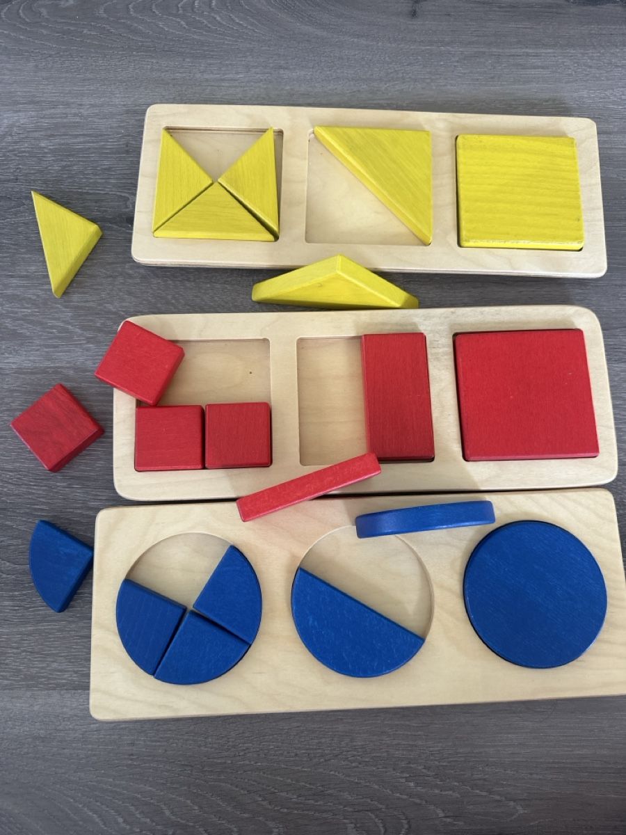 Puzzles: Montessori Geometrische Sortierungs Puzzle – D'occasion à Männedorf par Meganbdn 1